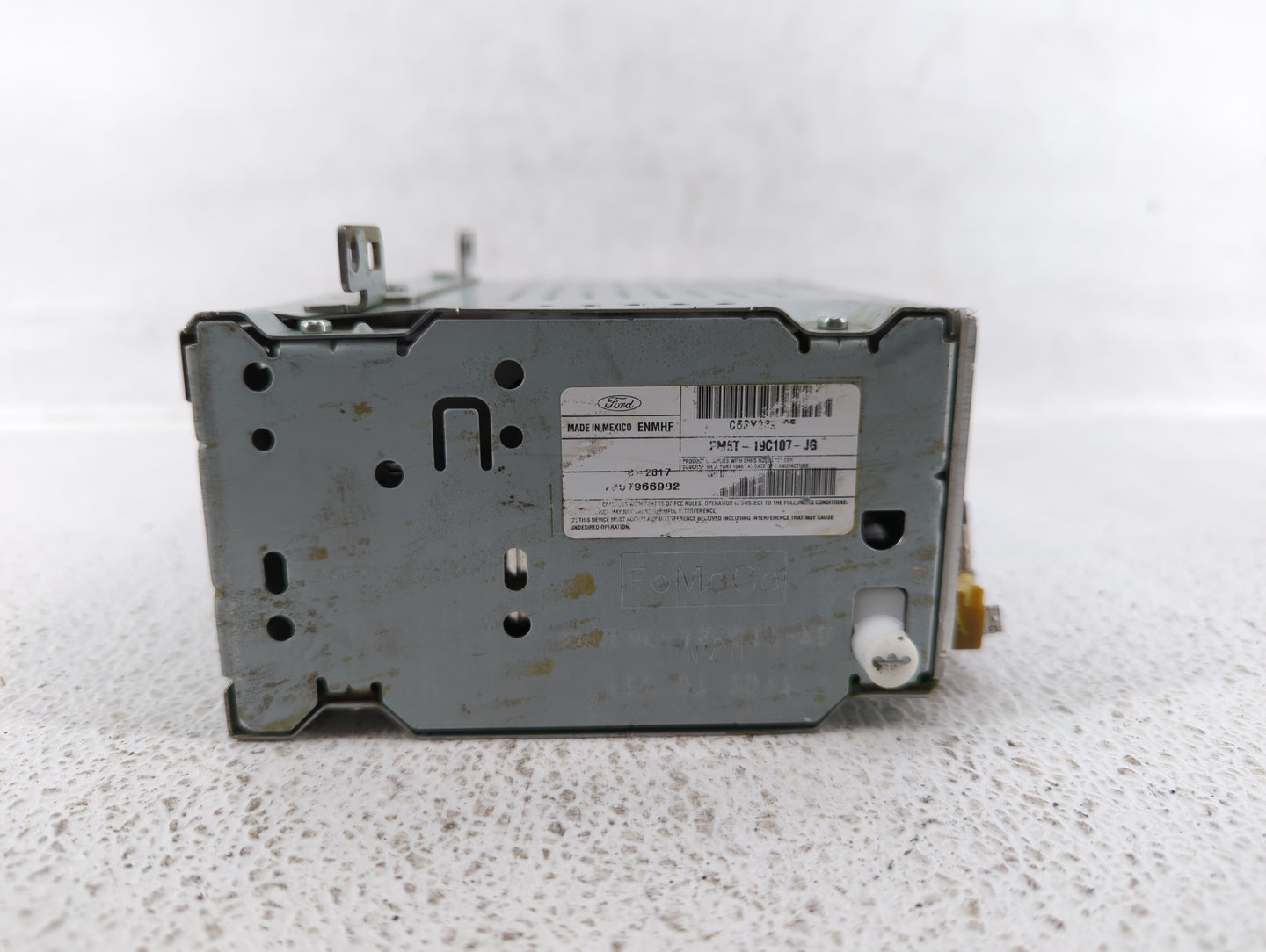 2017-2018 Ford Focus Am Fm Cd Player Radio Receiver - Oemusedautoparts1.com