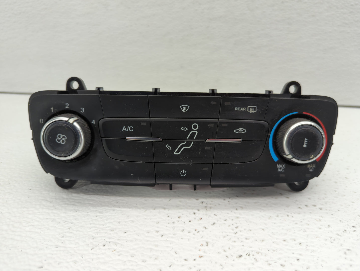 2015-2018 Ford Focus Climate Control Module Temperature AC/Heater Replacement P/N:F1ET-19980-JJ Fits Fits 2015 2016 2017 201