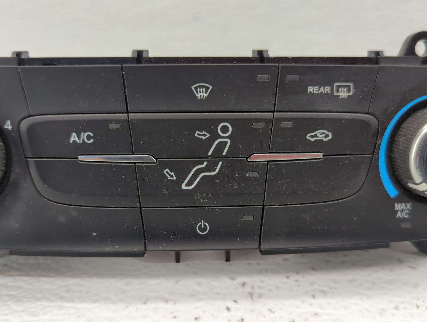 2015-2018 Ford Focus Climate Control Module Temperature AC/Heater Replacement P/N:F1ET-19980-JJ Fits Fits 2015 2016 2017 201