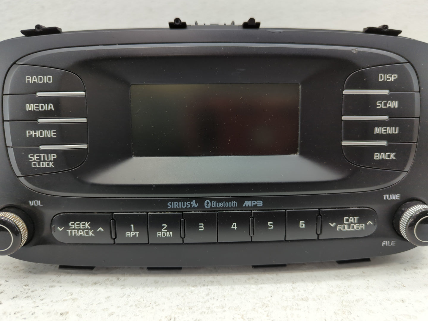 2016-2018 Ford Focus Radio AM FM Cd Player Receiver Replacement P/N:96170B2090CA Fits Fits 2016 2017 2018 OEM Used Auto Part