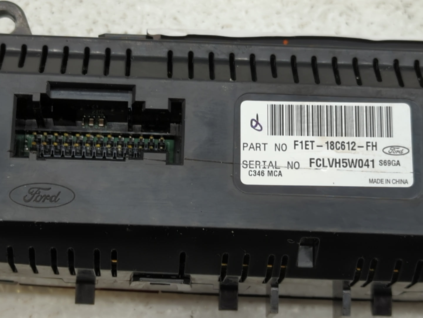 2015-2018 Ford Focus Climate Control Module Temperature AC/Heater Replacement P/N:F1ET-18C612-FH Fits Fits 2015 2016 2017 20