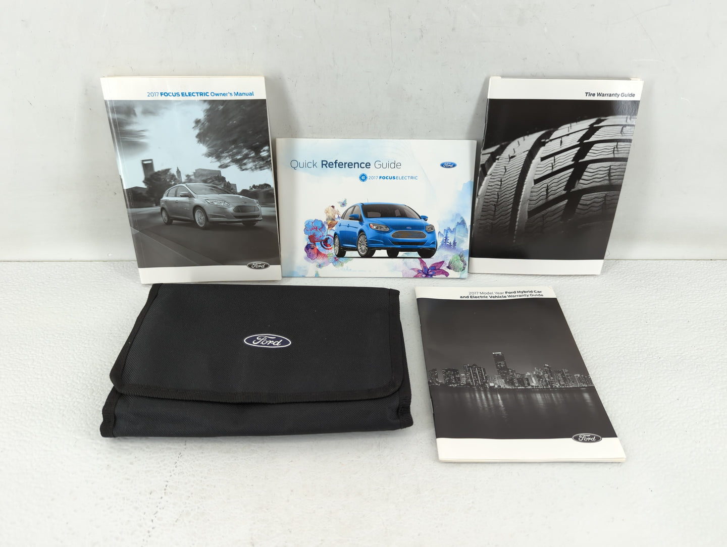 2017 Ford Focus Owners Manual Book Guide OEM Used Auto Parts - Oemusedautoparts1.com