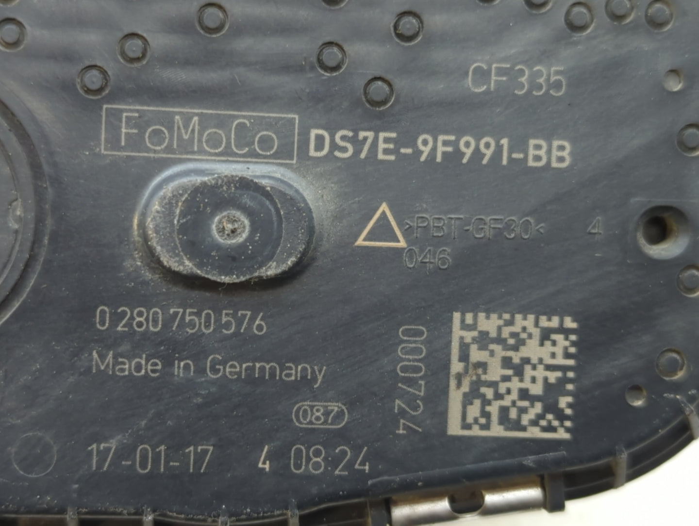 2014-2018 Ford Focus Throttle Body P/N:DS7E-9F991-BB Fits Fits 2014 2015 2016 2017 2018 2019 2020 2021 2022 OEM Used Auto Pa