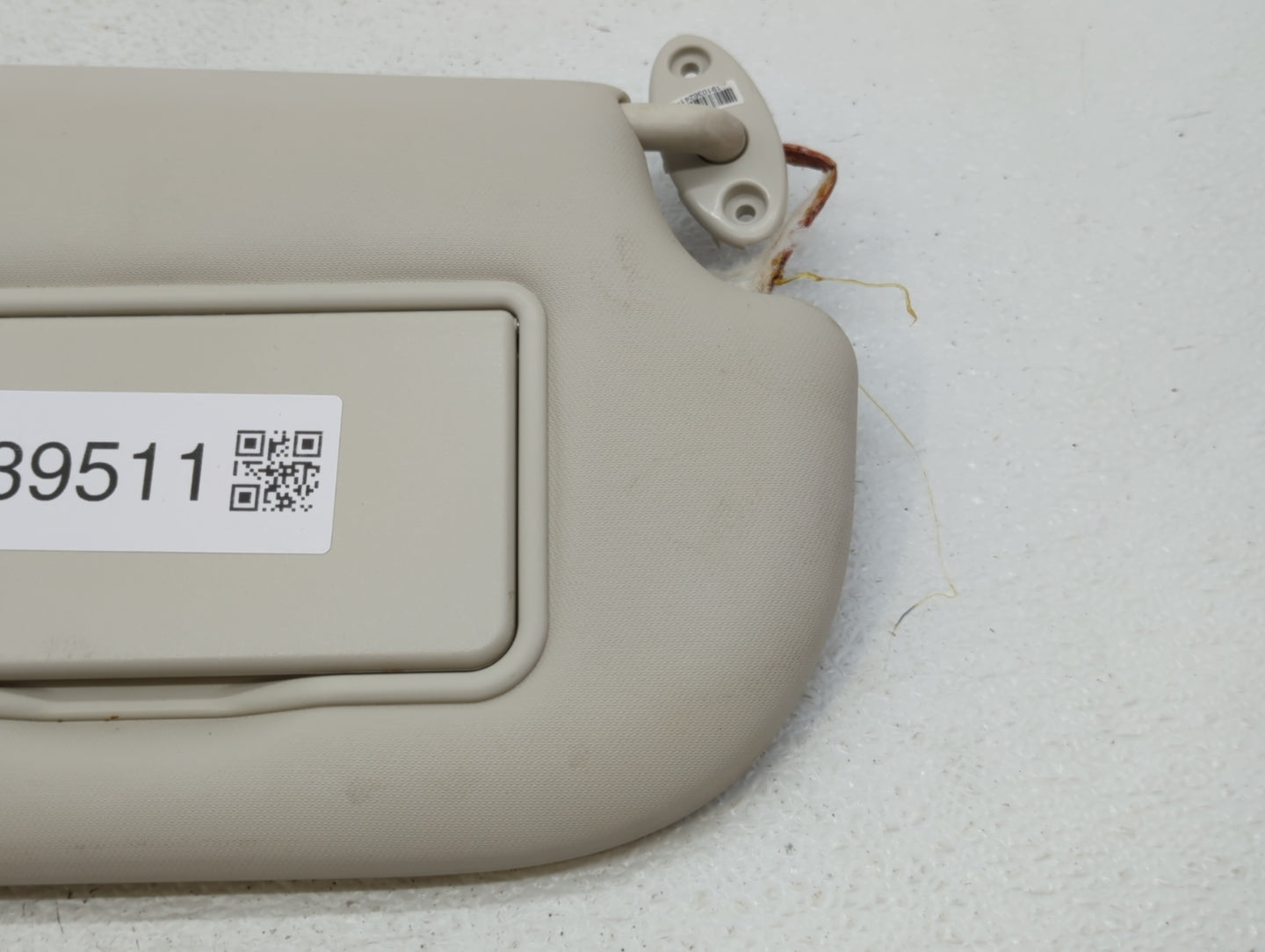 2013-2018 Ford Focus Sun Visor Shade Replacement Driver Left Mirror Fits Fits 2013 2014 2015 2016 2017 2018 OEM Used Auto Pa