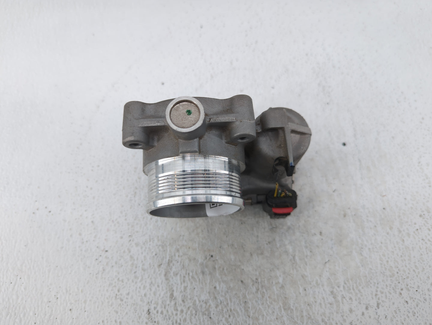 2014-2018 Ford Focus Throttle Body P/N:DS7E-9F991-BB Fits Fits 2014 2015 2016 2017 2018 2019 2020 2021 2022 OEM Used Auto Pa