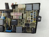2017-2018 Ford Focus Fusebox Fuse Box Panel Relay Module P/N:AV6T-14A067-AD Fits Fits 2017 2018 OEM Used Auto Parts - Oemuse
