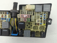 2017-2018 Ford Focus Fusebox Fuse Box Panel Relay Module P/N:AV6T-14A067-AD Fits Fits 2017 2018 OEM Used Auto Parts - Oemuse