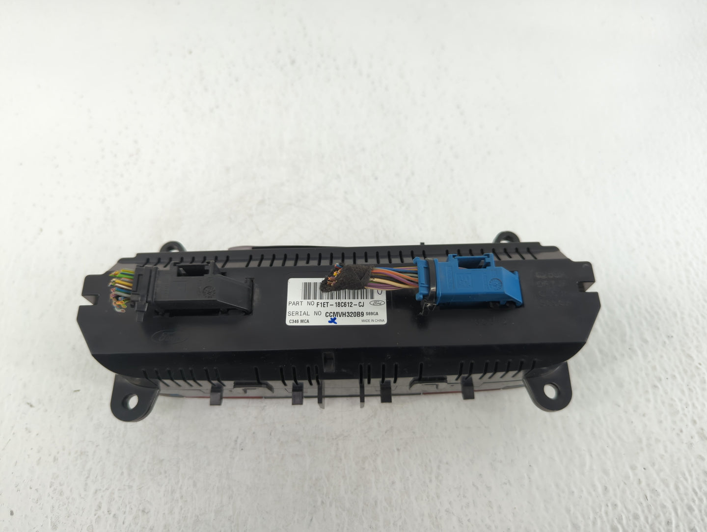 2015-2018 Ford Focus Climate Control Module Temperature AC/Heater Replacement P/N:F1FT-18C612-CJ Fits Fits 2015 2016 2017 20