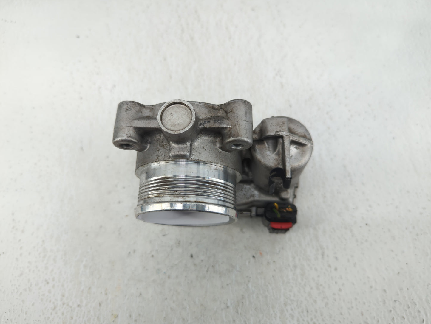 2014-2018 Ford Focus Throttle Body P/N:DS7E-9F991-BB Fits Fits 2014 2015 2016 2017 2018 2019 2020 2021 2022 OEM Used Auto Pa