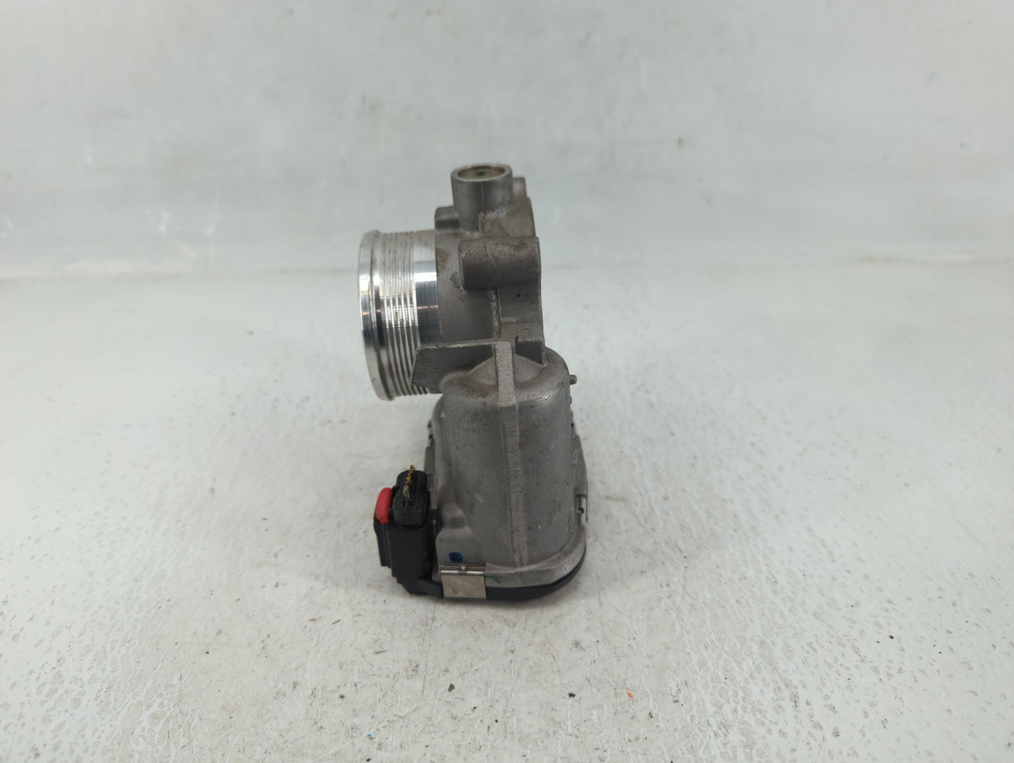 2014-2018 Ford Focus Throttle Body P/N:DS7E-9F991-BB Fits Fits 2014 2015 2016 2017 2018 2019 2020 2021 2022 OEM Used Auto Pa