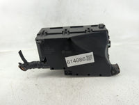 2017-2018 Ford Focus Fusebox Fuse Box Panel Relay Module P/N:AV6T-14A067-AD Fits Fits 2017 2018 OEM Used Auto Parts - Oemuse
