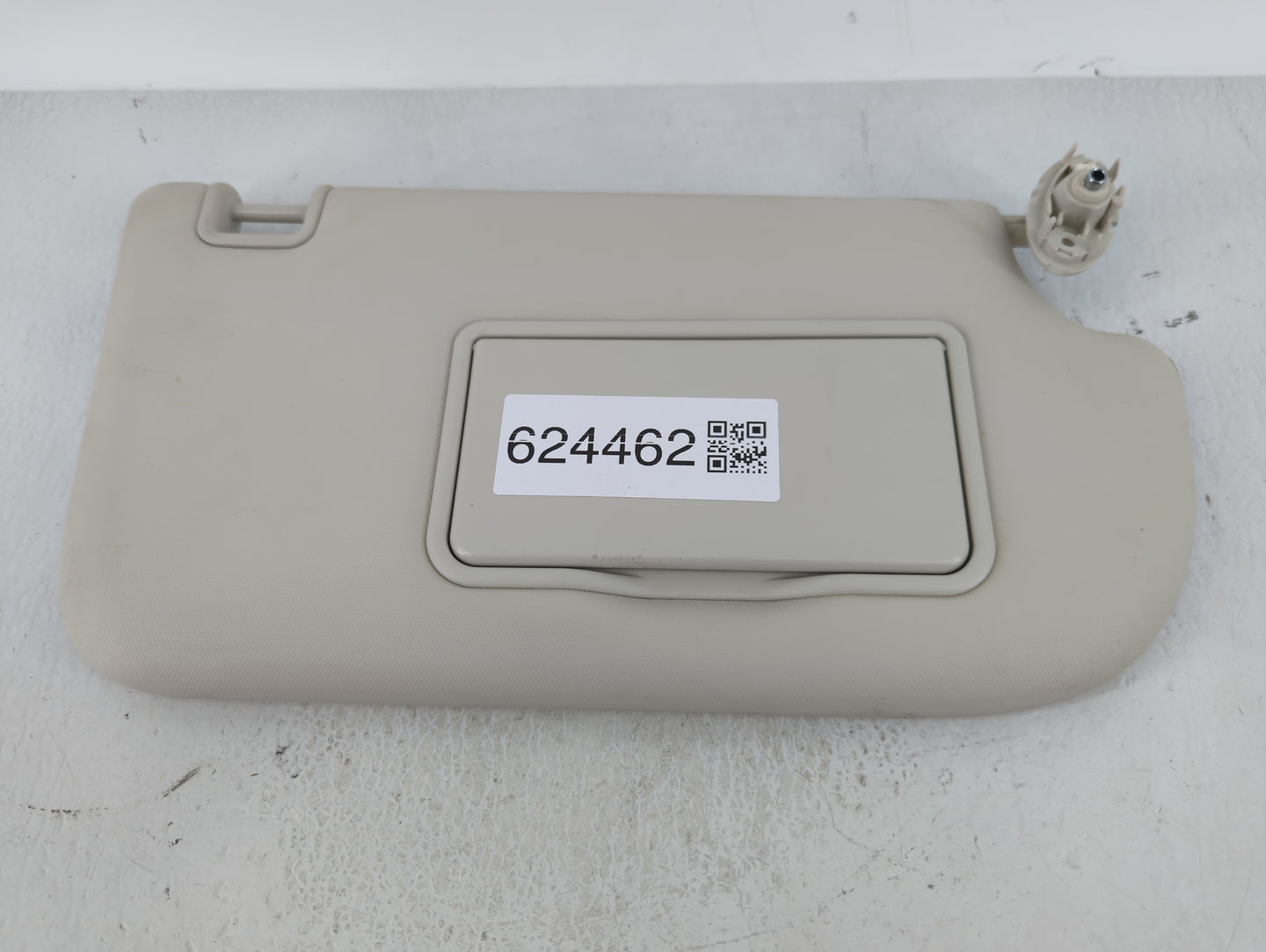 2013-2015 Ford Focus Sun Visor Shade Replacement Passenger Right Mirror Fits Fits 2013 2014 2015 OEM Used Auto Parts - Oemus