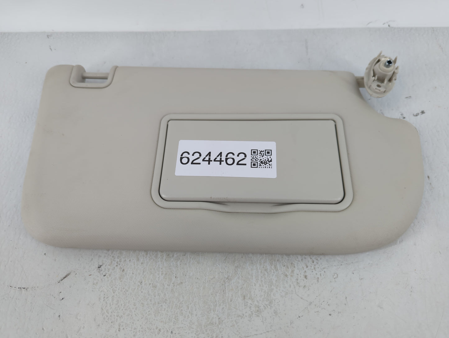 2013-2015 Ford Focus Sun Visor Shade Replacement Passenger Right Mirror Fits Fits 2013 2014 2015 OEM Used Auto Parts - Oemus