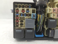 2017-2018 Ford Focus Fusebox Fuse Box Panel Relay Module P/N:AV6T-14A142-AB Fits Fits 2017 2018 OEM Used Auto Parts - Oemuse