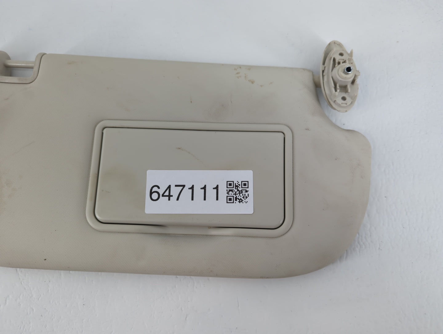 2013-2018 Ford Focus Sun Visor Shade Replacement Passenger Right Mirror Fits Fits 2013 2014 2015 2016 2017 2018 OEM Used Aut