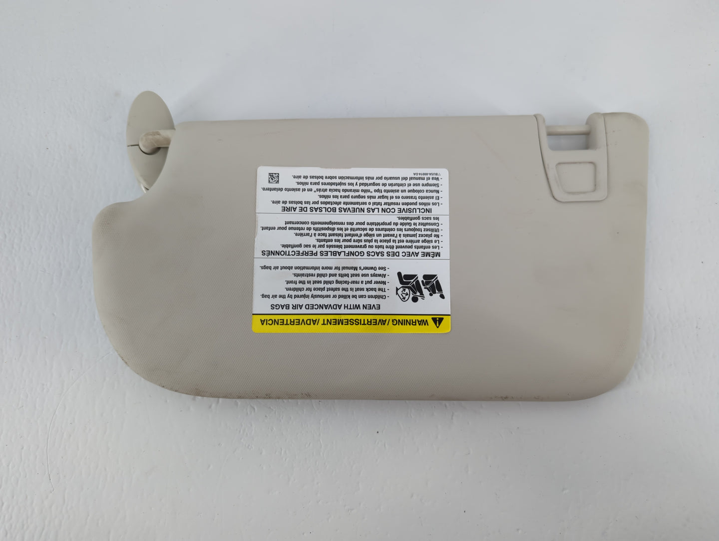 2013-2018 Ford Focus Sun Visor Shade Replacement Passenger Right Mirror Fits Fits 2013 2014 2015 2016 2017 2018 OEM Used Aut