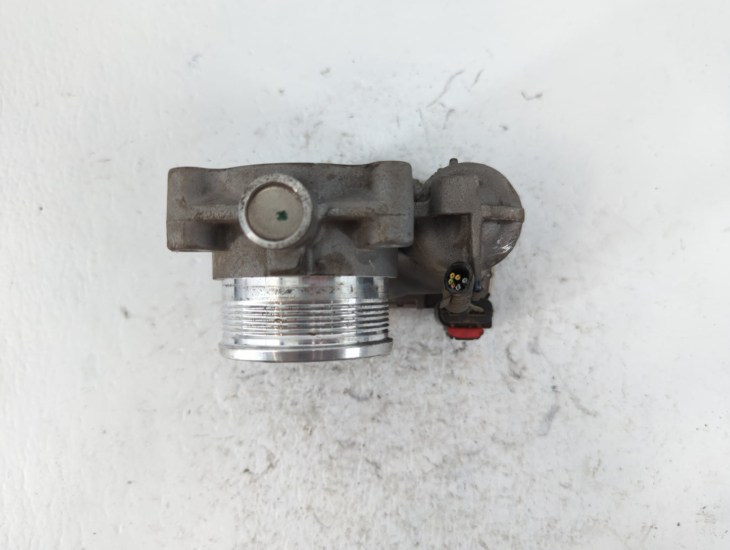 2014-2018 Ford Focus Throttle Body P/N:DS7E-9F991-BB Fits Fits 2014 2015 2016 2017 2018 2019 2020 2021 2022 OEM Used Auto Pa