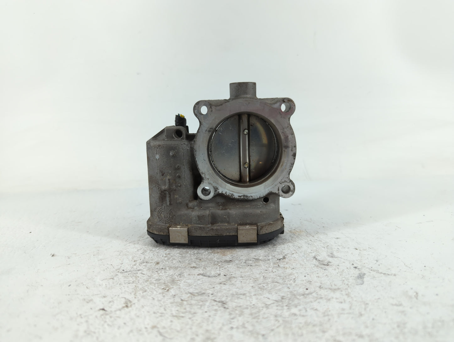 2014-2018 Ford Focus Throttle Body P/N:DS7E-9F991-BB Fits Fits 2014 2015 2016 2017 2018 2019 2020 2021 2022 OEM Used Auto Pa