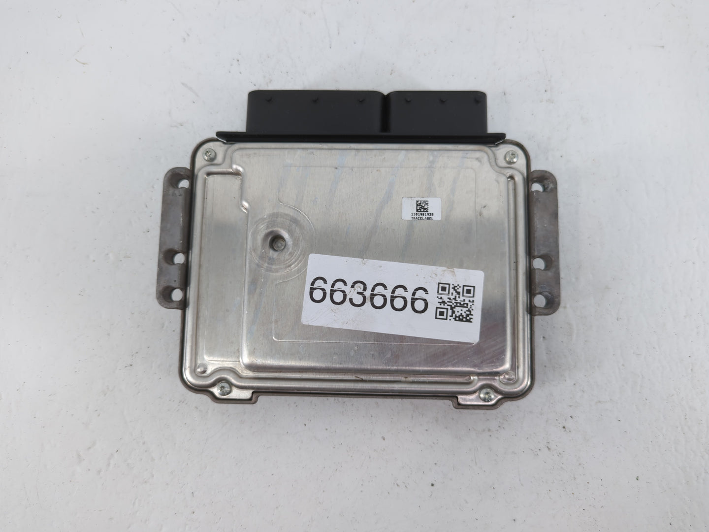 2013-2018 Ford Focus PCM Engine Control Computer ECU ECM PCU OEM P/N:BV61-12B684-BC FM5A-12A650-ADB Fits OEM Used Auto Parts