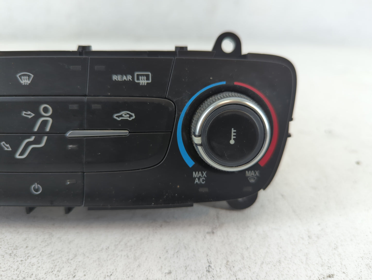 2015-2018 Ford Focus Climate Control Module Temperature AC/Heater Replacement P/N:F1ET-19980-JJ Fits Fits 2015 2016 2017 201