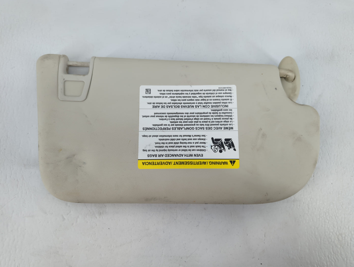 2013-2018 Ford Focus Sun Visor Shade Replacement Driver Left Mirror Fits Fits 2013 2014 2015 2016 2017 2018 OEM Used Auto Pa