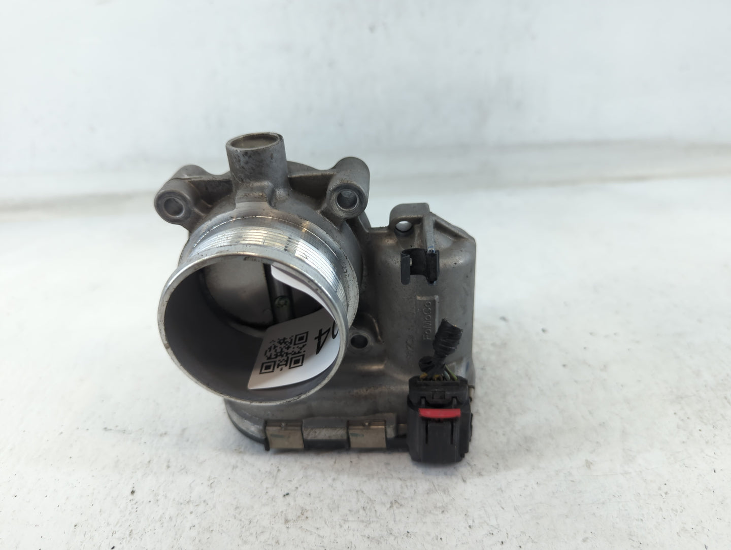 2014-2018 Ford Focus Throttle Body P/N:DS7E-9F991-BB Fits Fits 2014 2015 2016 2017 2018 2019 2020 2021 2022 OEM Used Auto Pa