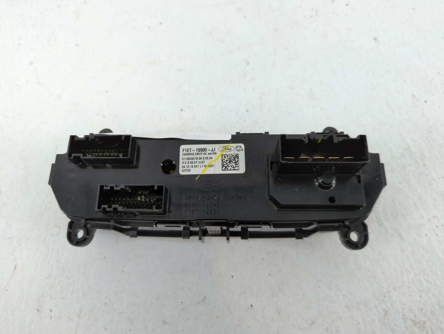 2015-2018 Ford Focus Climate Control Module Temperature AC/Heater Replacement P/N:F1ET-19980-JJ Fits Fits 2015 2016 2017 201