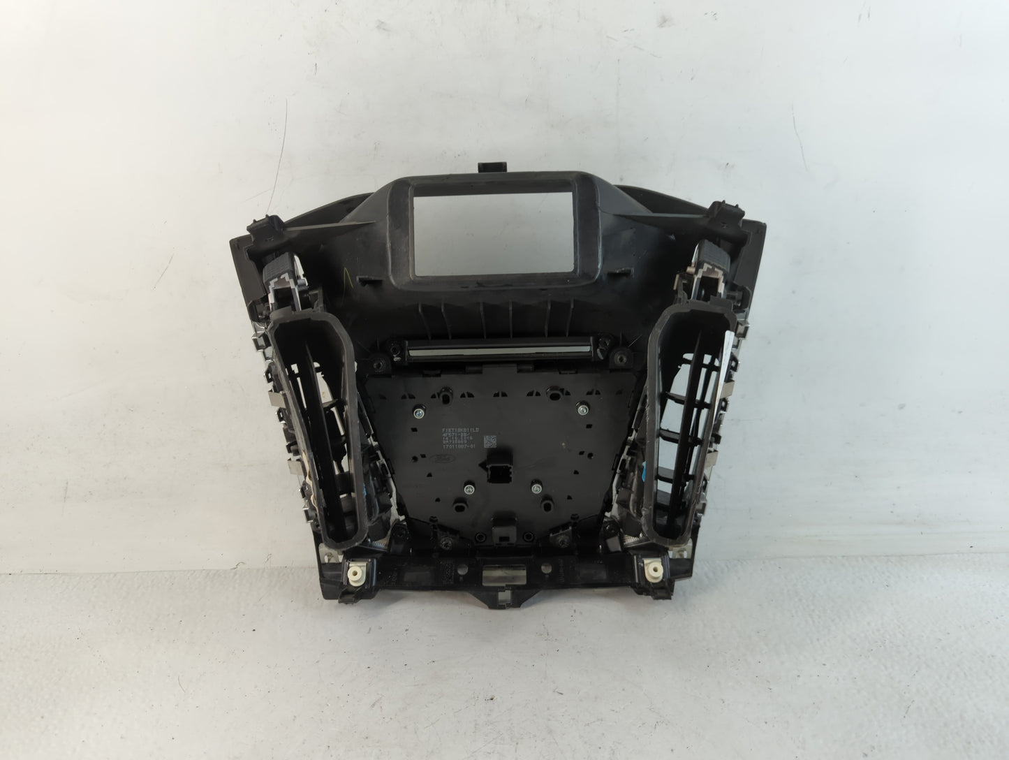 2015-2018 Ford Focus Radio AM FM Cd Player Receiver Replacement P/N:F1ET18K811LD Fits Fits 2015 2016 2017 2018 2019 OEM Used