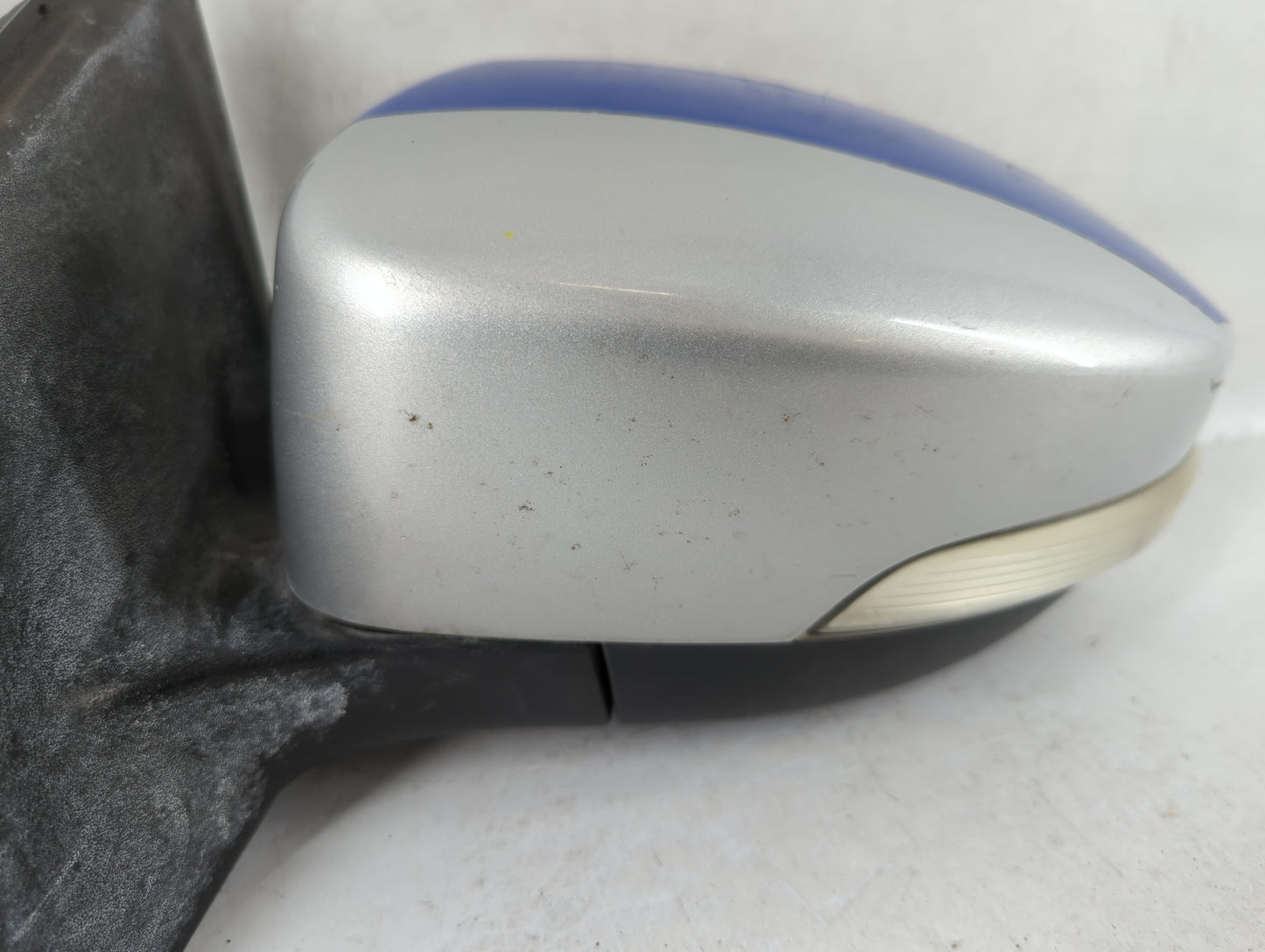 2015-2018 Ford Focus Driver Side View Mirror - Left Door Mirror OEM Used - Oemusedautoparts1.com