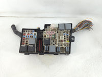 2017-2018 Ford Focus Fusebox Fuse Box Panel Relay Module P/N:E00027328 AV6T-14A142-AB Fits Fits 2017 2018 OEM Used Auto Part