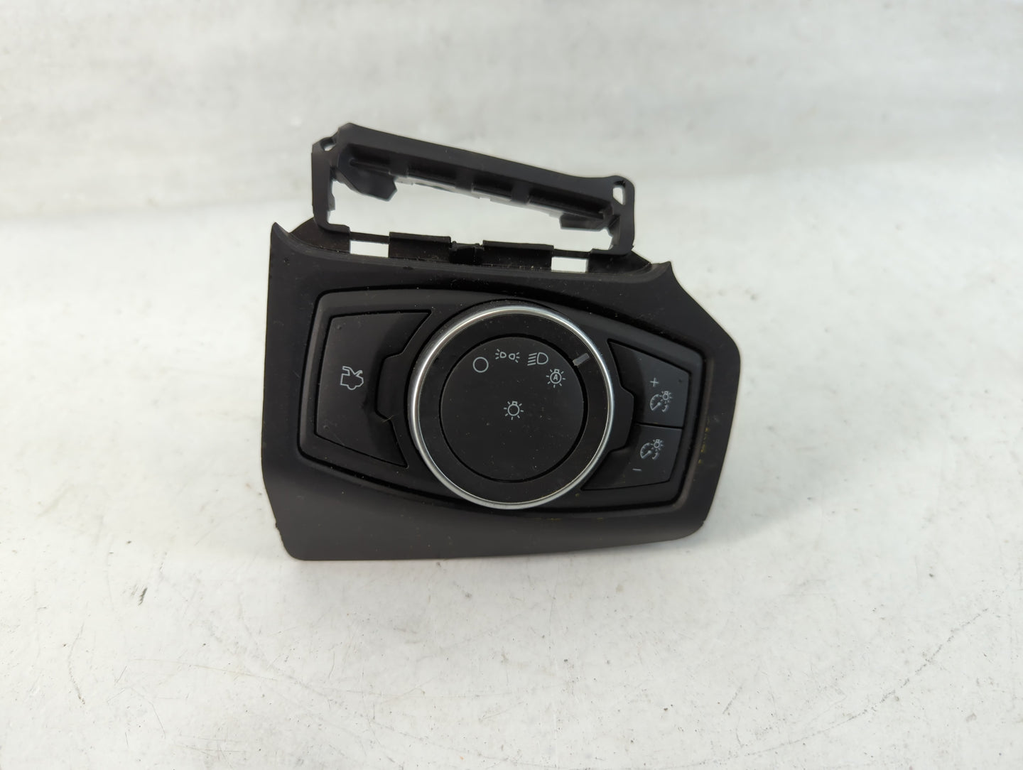 2017 Ford Focus Headlight Lamp Control Switch - Oemusedautoparts1.com