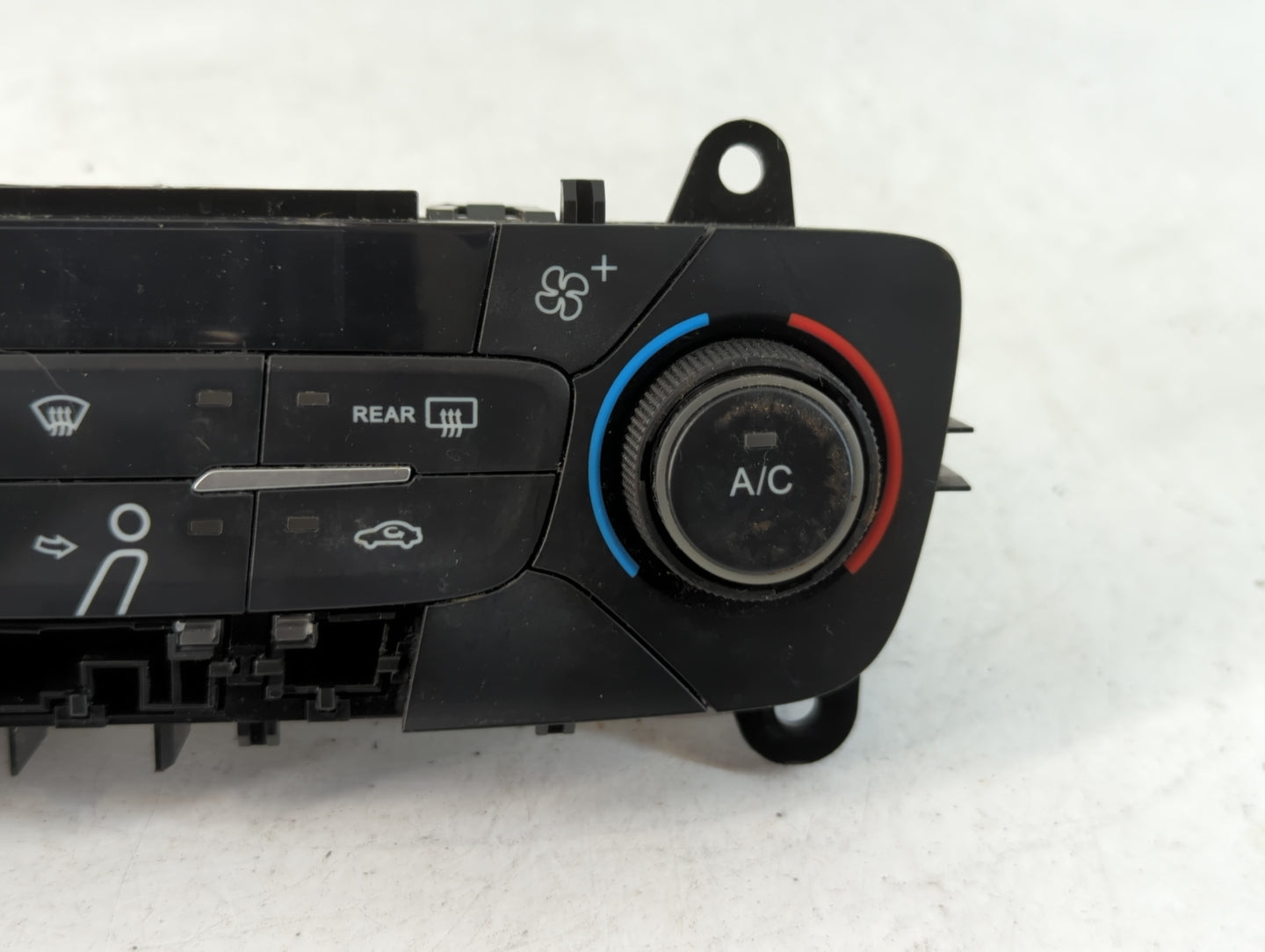 2015-2018 Ford Focus Climate Control Module Temperature AC/Heater Replacement P/N:F1ET-18C612-AJ Fits Fits 2015 2016 2017 20