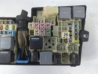2017-2018 Ford Focus Fusebox Fuse Box Panel Relay Module P/N:E00027328 AV6T-14A142-AB Fits Fits 2017 2018 OEM Used Auto Part