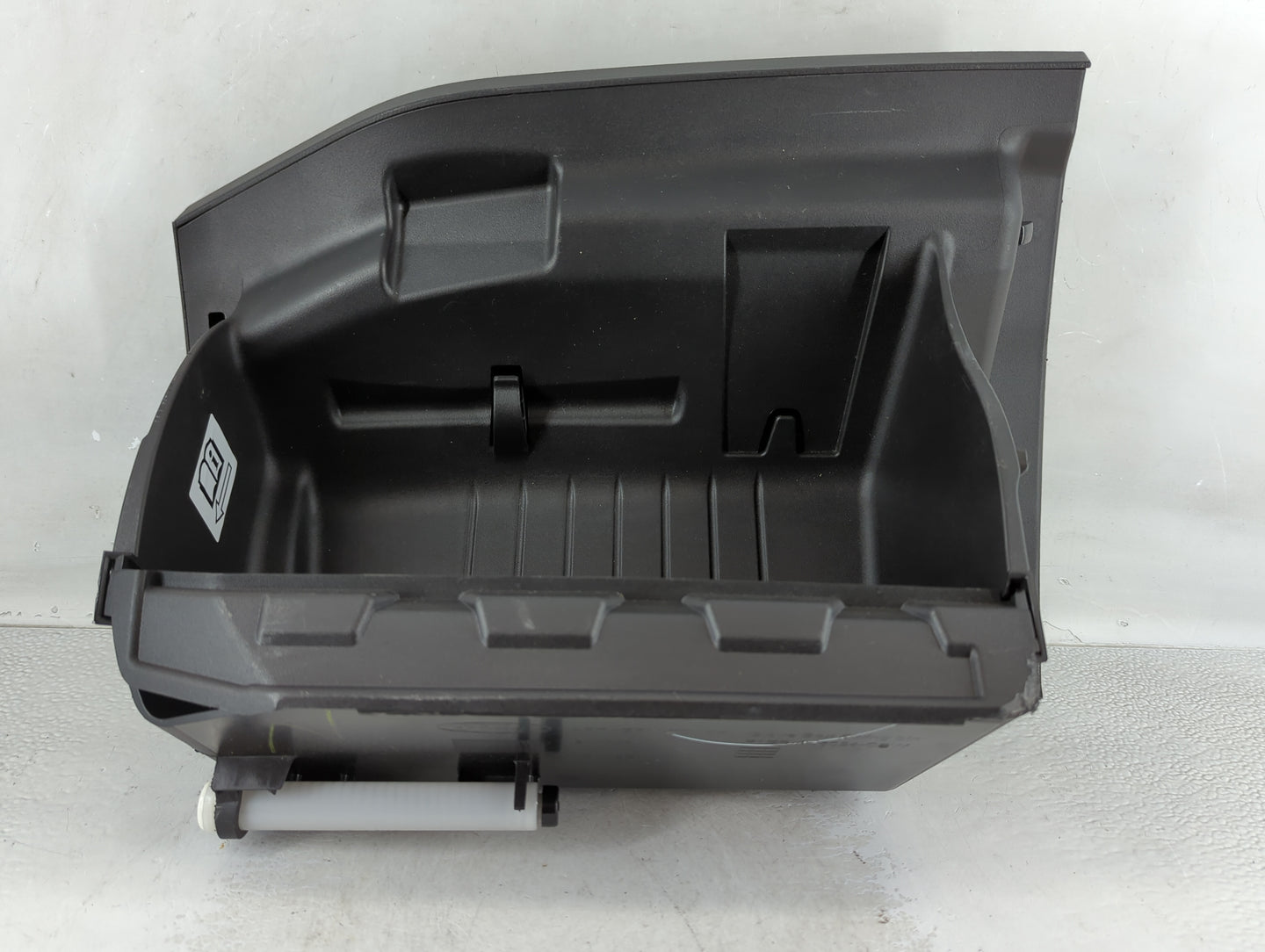 2017 Ford Focus Passenger Glove Box Door Storage Compartment - Oemusedautoparts1.com