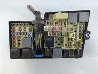 2017-2018 Ford Focus Fusebox Fuse Box Panel Relay Module P/N:AV6T-14A067-AD Fits Fits 2017 2018 OEM Used Auto Parts - Oemuse