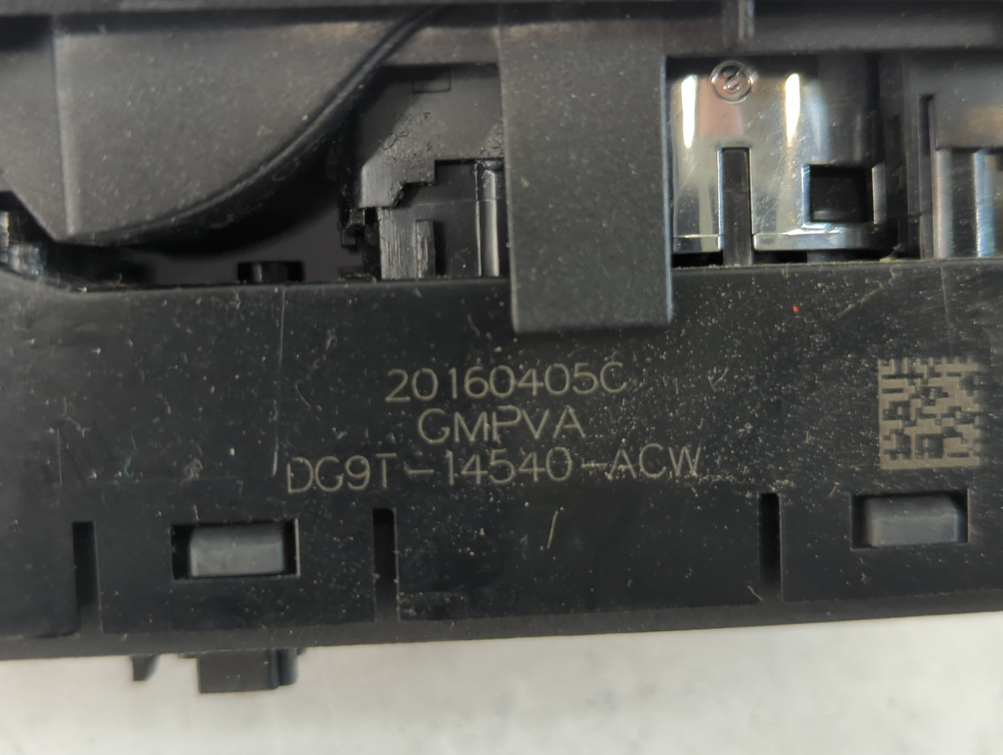 2013-2020 Ford Fusion Master Power Window Switch Replacement Driver Side Left P/N:DG9T-14540-ACW Fits OEM Used Auto Parts - 