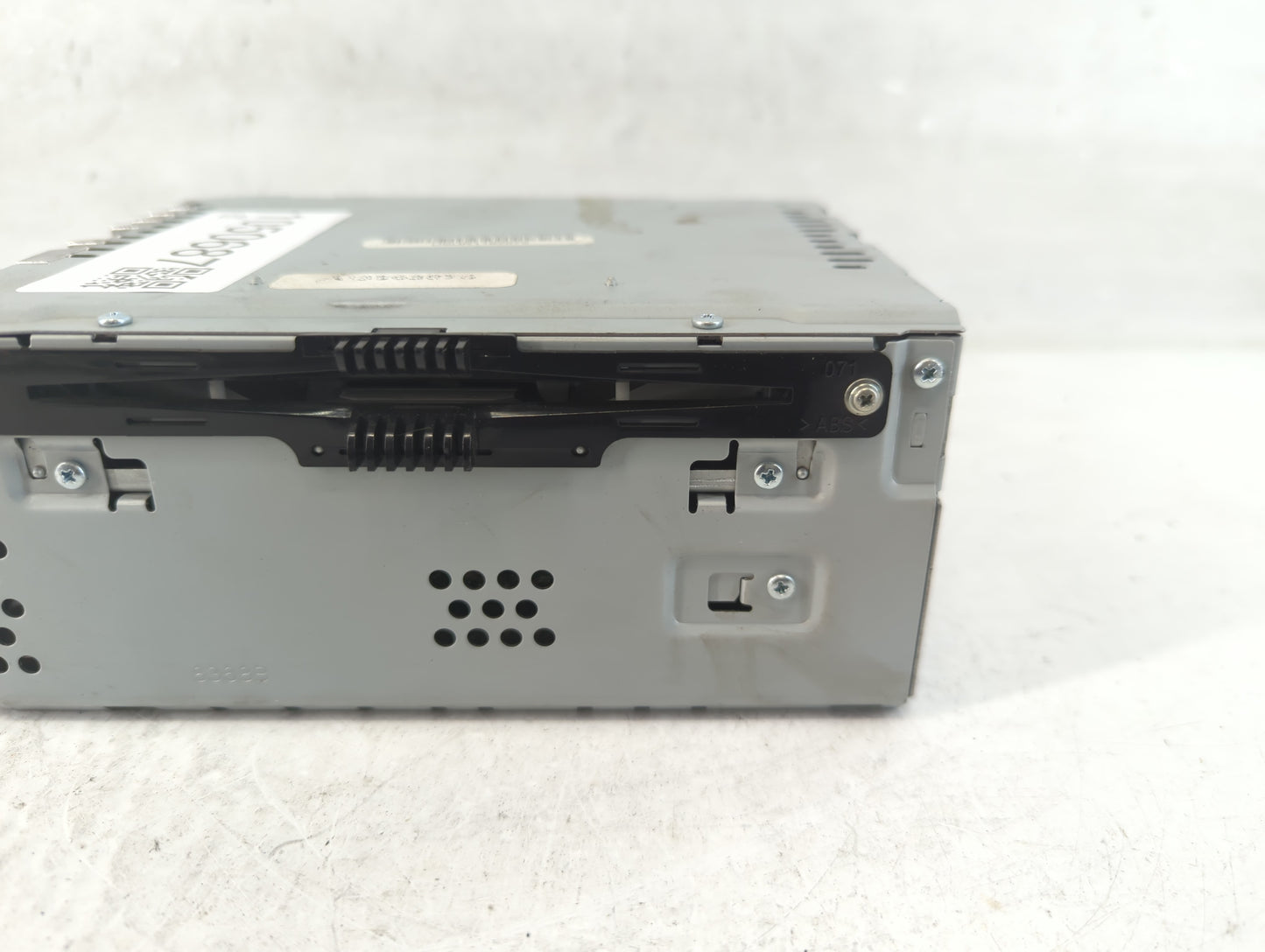 2017-2018 Ford Fusion Radio AM FM Cd Player Receiver Replacement P/N:HS7T-19C107-BD Fits Fits 2017 2018 OEM Used Auto Parts 