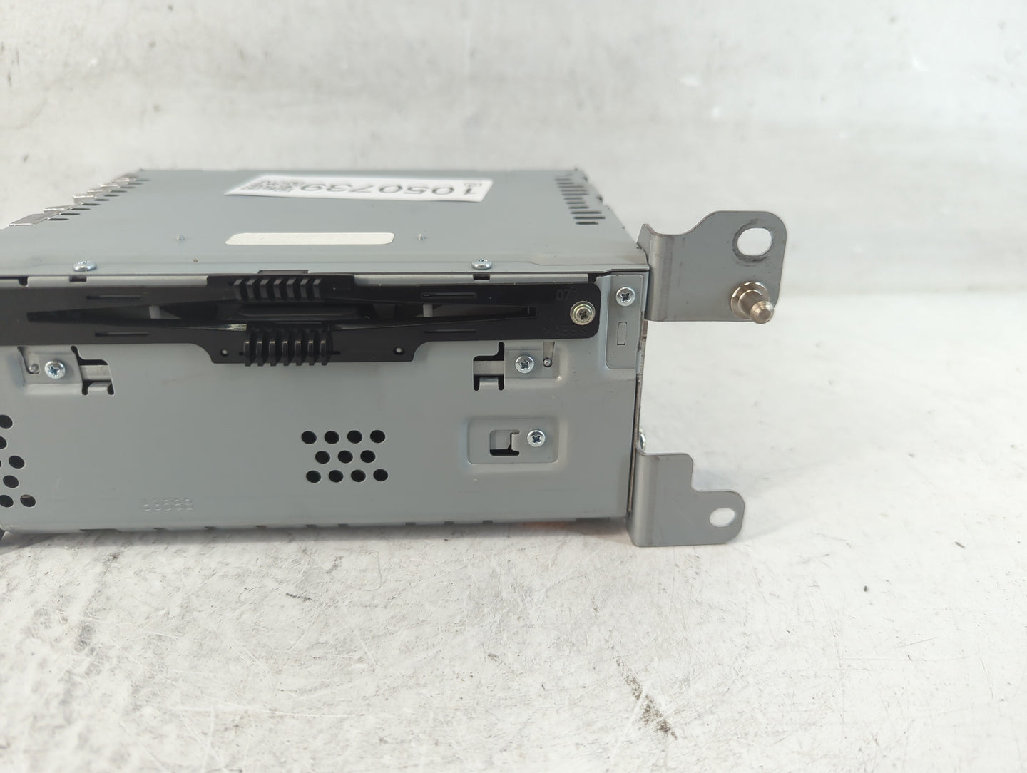 2017-2020 Ford Fusion Radio AM FM Cd Player Receiver Replacement P/N:HS7T-19C107-ZD Fits Fits 2017 2018 2019 2020 OEM Used A