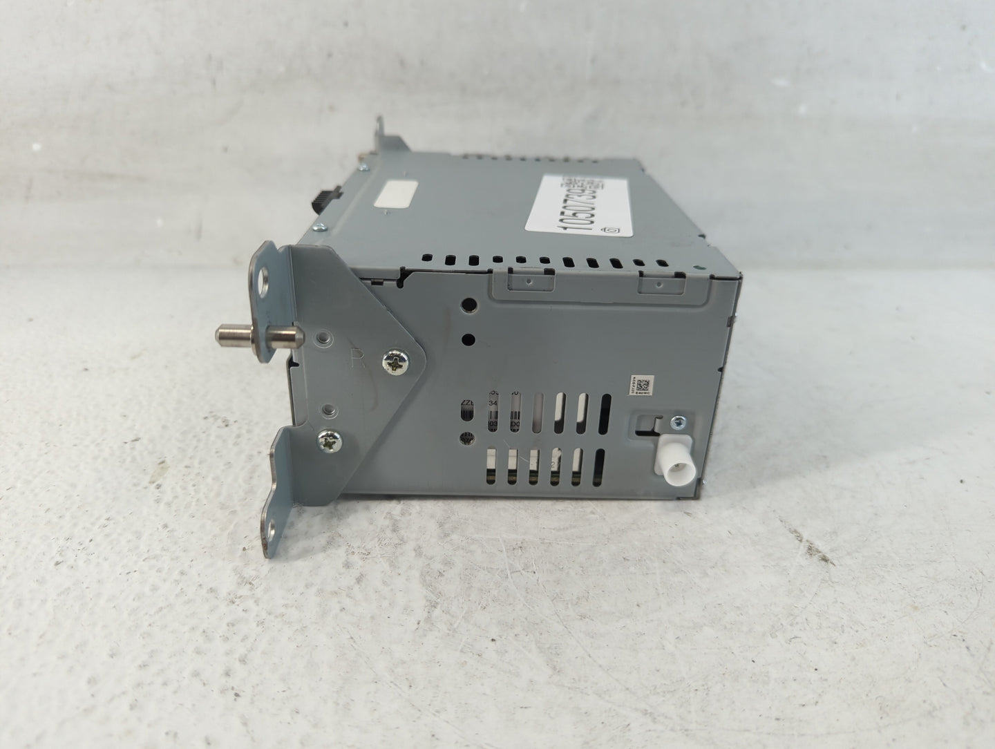 2017-2020 Ford Fusion Radio AM FM Cd Player Receiver Replacement P/N:HS7T-19C107-ZD Fits Fits 2017 2018 2019 2020 OEM Used A