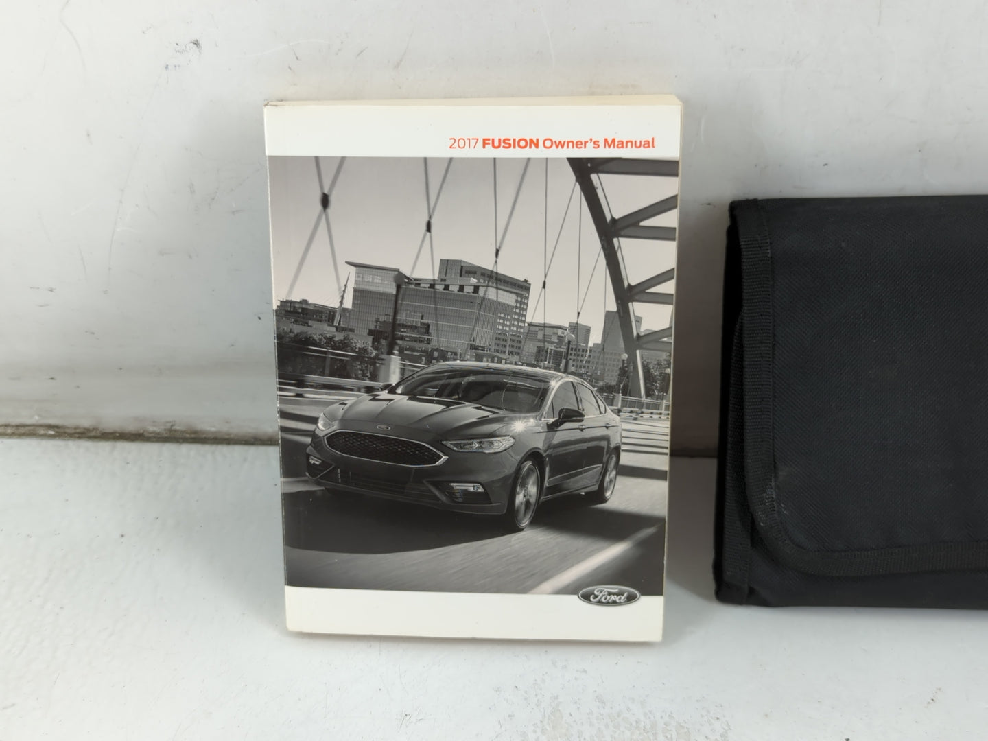2017 Ford Fusion Owners Manual Book Guide P/N:HE5J 19A321 AA OEM Used Auto Parts - Oemusedautoparts1.com
