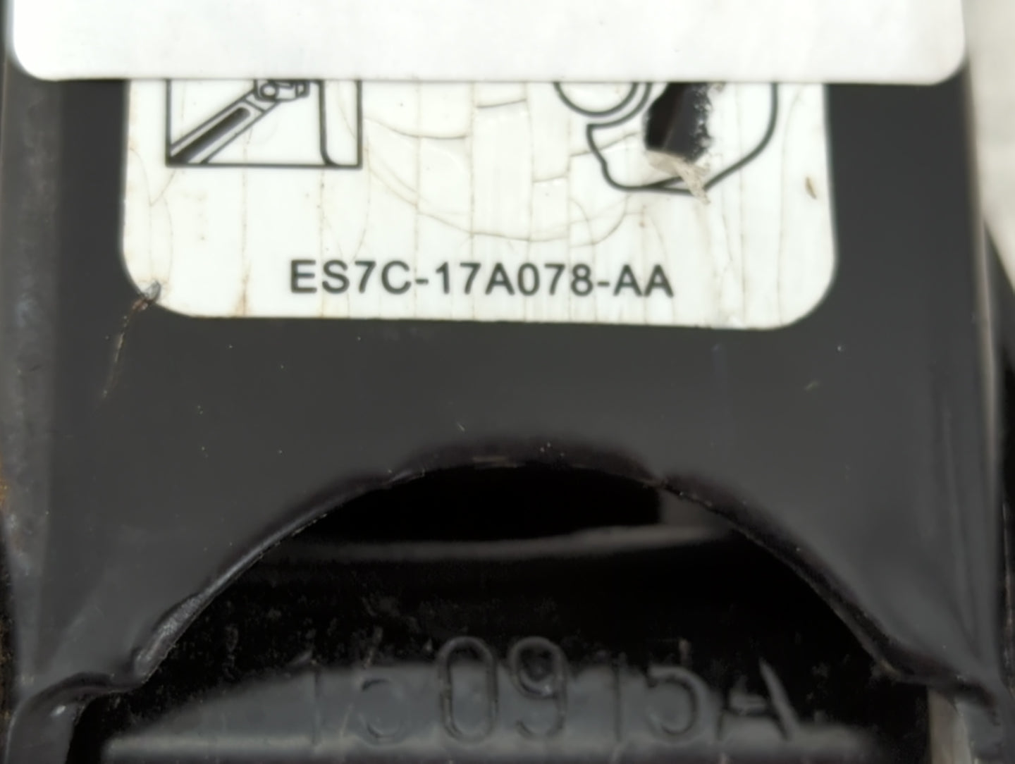 2017 Ford Fusion Spare Scissor Car Jack - Oemusedautoparts1.com