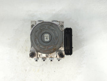 2017-2018 Ford Fusion ABS Pump Control Module Replacement P/N:HG9C-2B373-AG Fits Fits 2017 2018 OEM Used Auto Parts