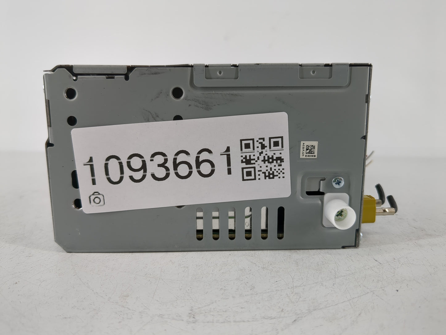 2017 Ford Fusion Radio AM FM Cd Player Receiver Replacement P/N:HS7T-19C107-YM CQ-FJ25E4UMB Fits OEM Used Auto Parts - Oemus