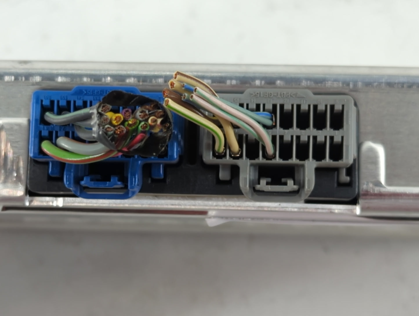 2017-2020 Ford Fusion Radio AM FM Cd Player Receiver Replacement P/N:HS7T-18B849-AE Fits Fits 2017 2018 2019 2020 OEM Used A