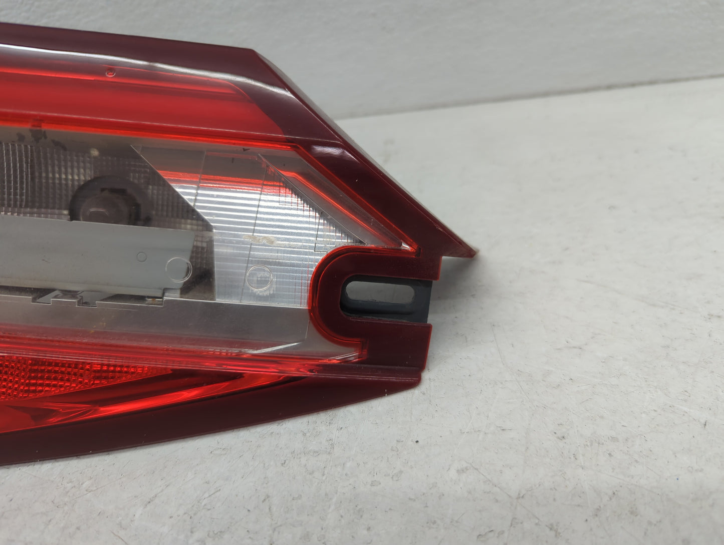 2017-2018 Ford Fusion Tail Light Assembly Passenger Right OEM P/N:HS73-13A602-AG Fits Fits 2017 2018 OEM Used Auto Parts - O
