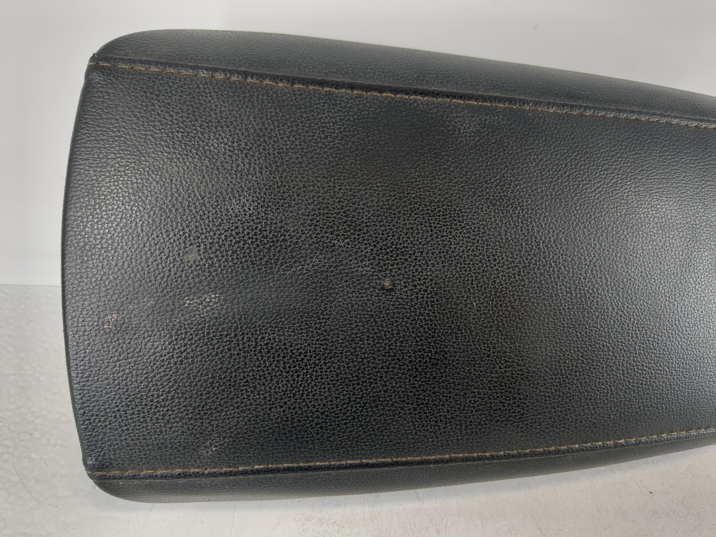 2017-2020 Ford Fusion Center Console Armrest Cover Lid Fits Fits 2017 2018 2019 2020 OEM Used Auto Parts - Oemusedautoparts1