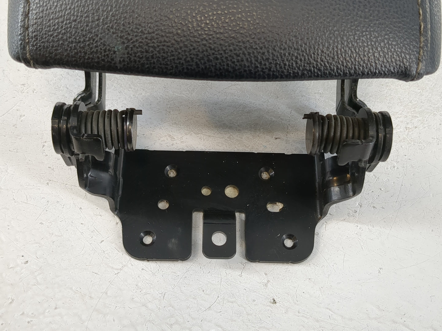 2017-2020 Ford Fusion Center Console Armrest Cover Lid Fits Fits 2017 2018 2019 2020 OEM Used Auto Parts - Oemusedautoparts1