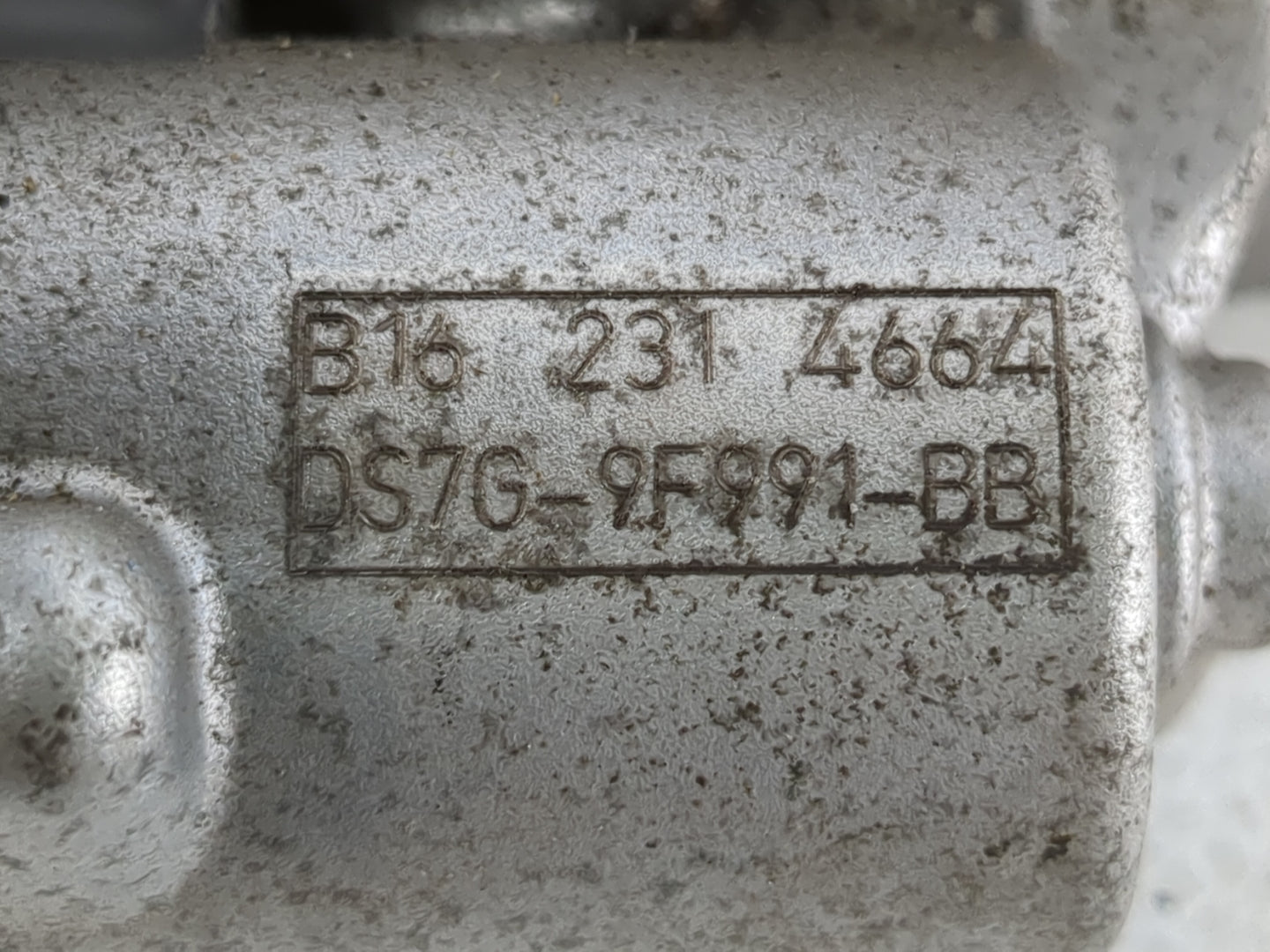 2014-2020 Ford Fusion Throttle Body P/N:DS7G-9F991-BB Fits Fits 2014 2015 2016 2017 2018 2019 2020 OEM Used Auto Parts - Oem