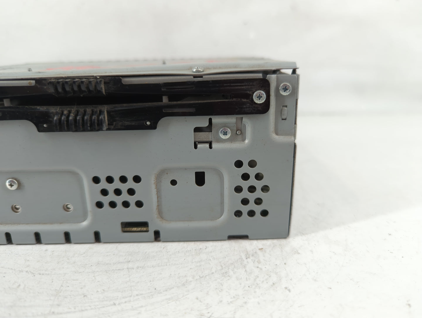 2017-2020 Ford Fusion Radio AM FM Cd Player Receiver Replacement Fits Fits 2017 2018 2019 2020 OEM Used Auto Parts - Oemused
