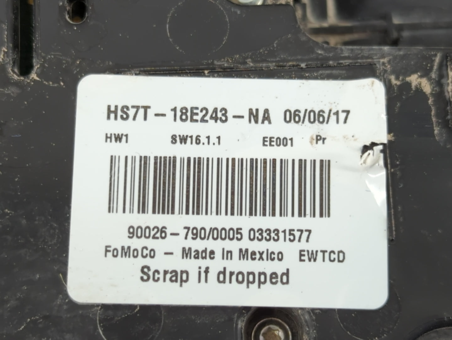 2017-2020 Ford Fusion Radio AM FM Cd Player Receiver Replacement P/N:HS7T-18E243-NA Fits Fits 2017 2018 2019 2020 OEM Used A